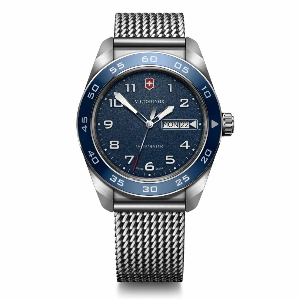 Victorinox Men's Swiss Army Quartz Analog Watch