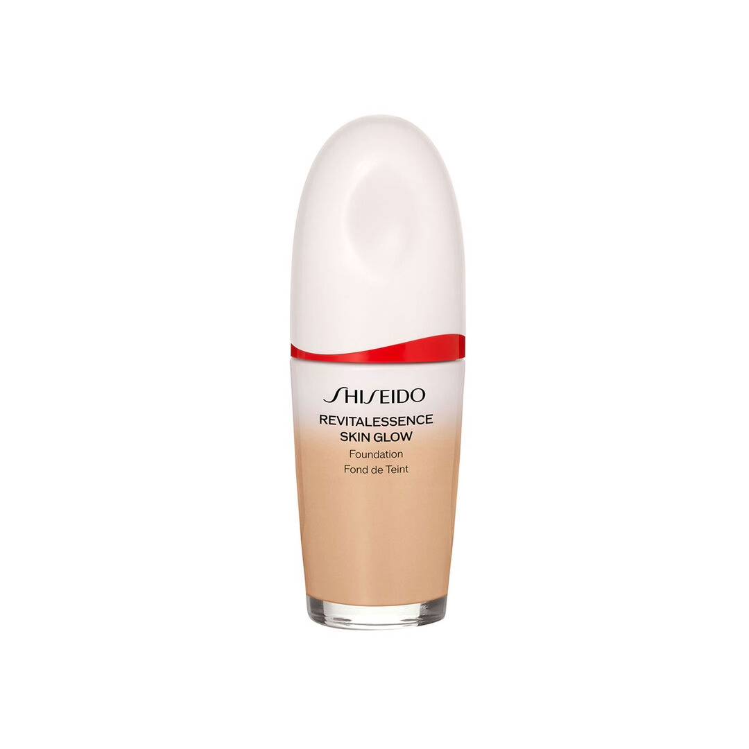 REVITALESSENCE SKIN GLOW Foundation SPF 30